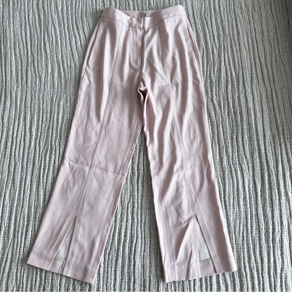 Aritzia High-Waisted Cropped Pants